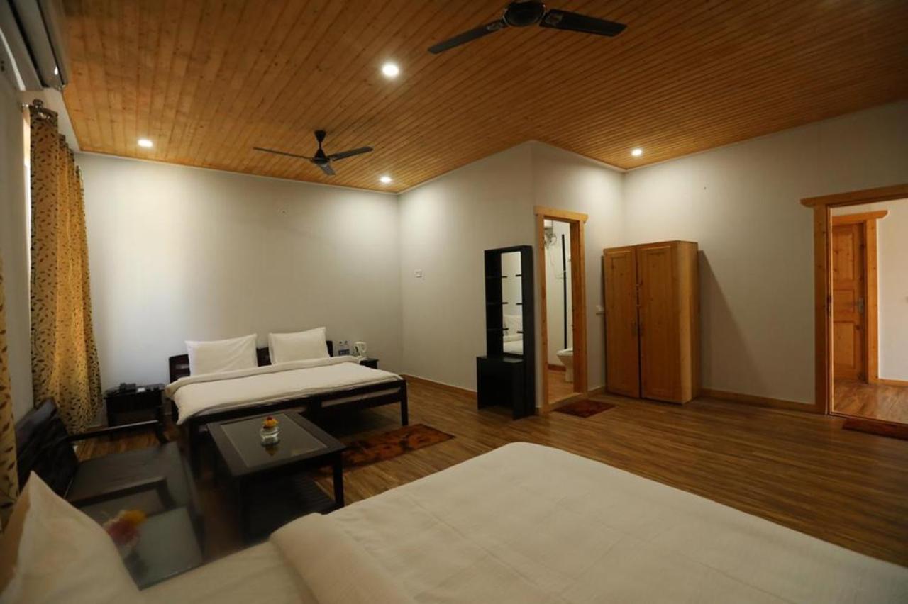 Le Roi Floating Huts & Eco Rooms Tehri New Tehri Экстерьер фото