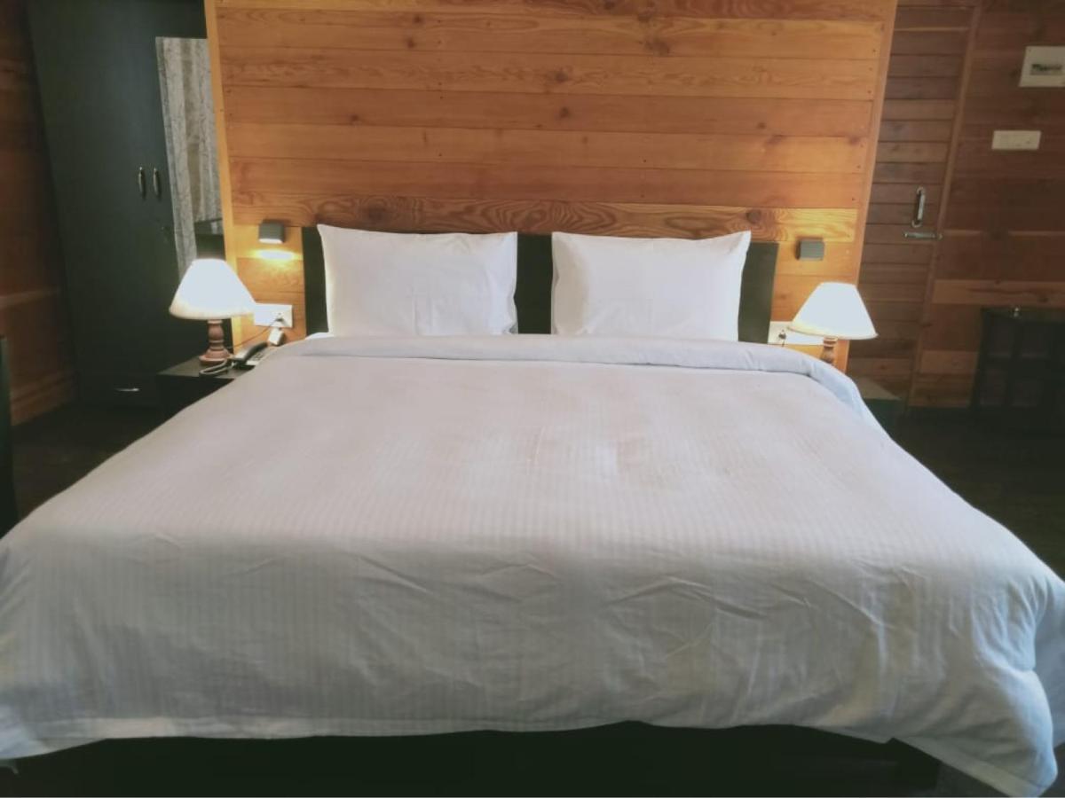 Le Roi Floating Huts & Eco Rooms Tehri New Tehri Экстерьер фото